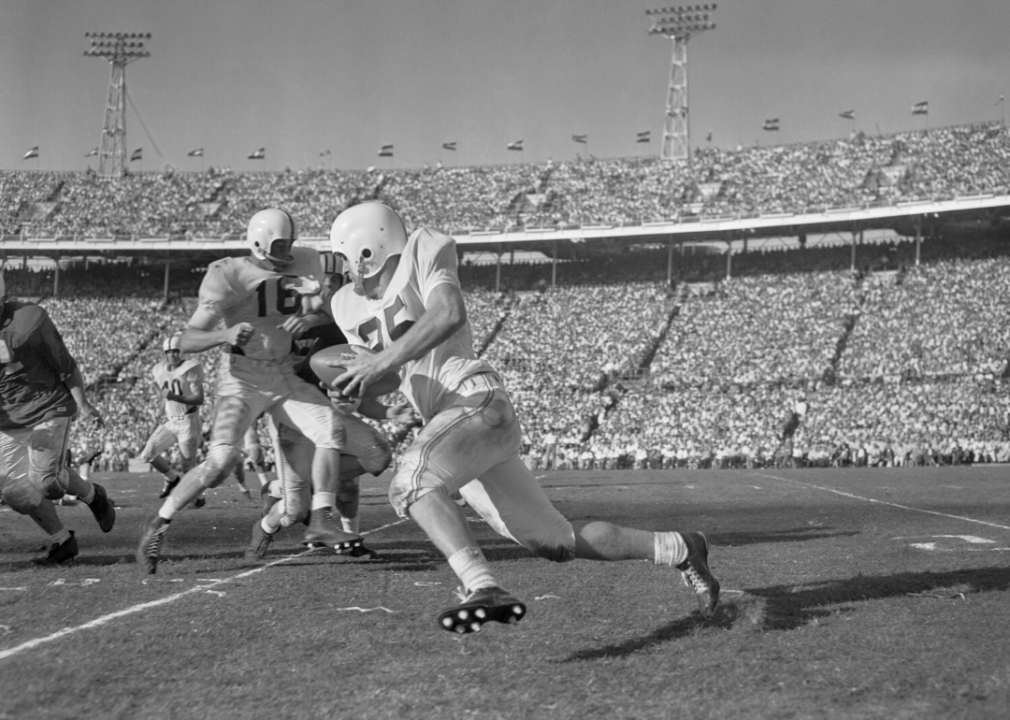 1957: Oklahoma football team wins 47 straight games